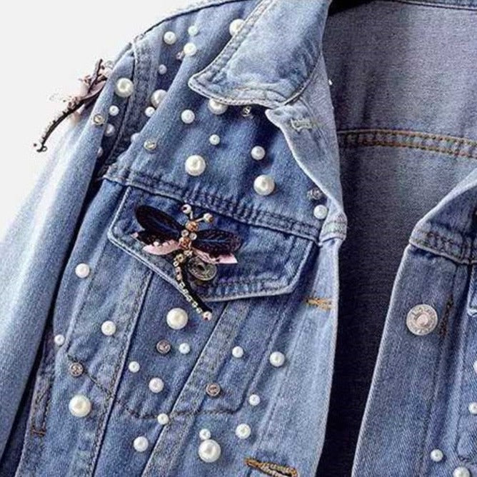 Fiona – Damen Jeansjacke mit Perlen und Broschen