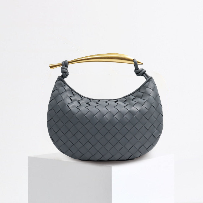 Jana – Damen Handtasche aus Leder mit Skulpturalem Griff