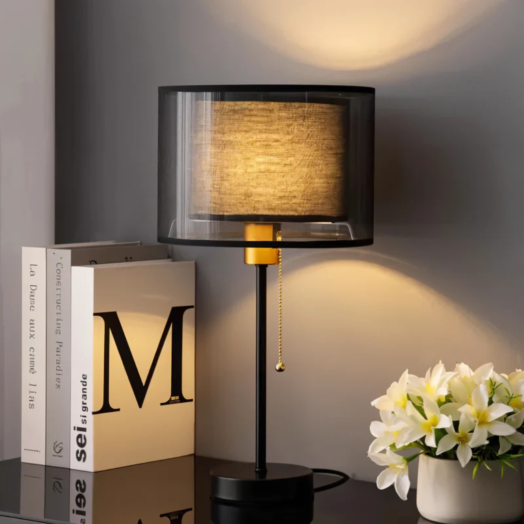 Lumis - Tischlampe mit doppelter Stoffhaube