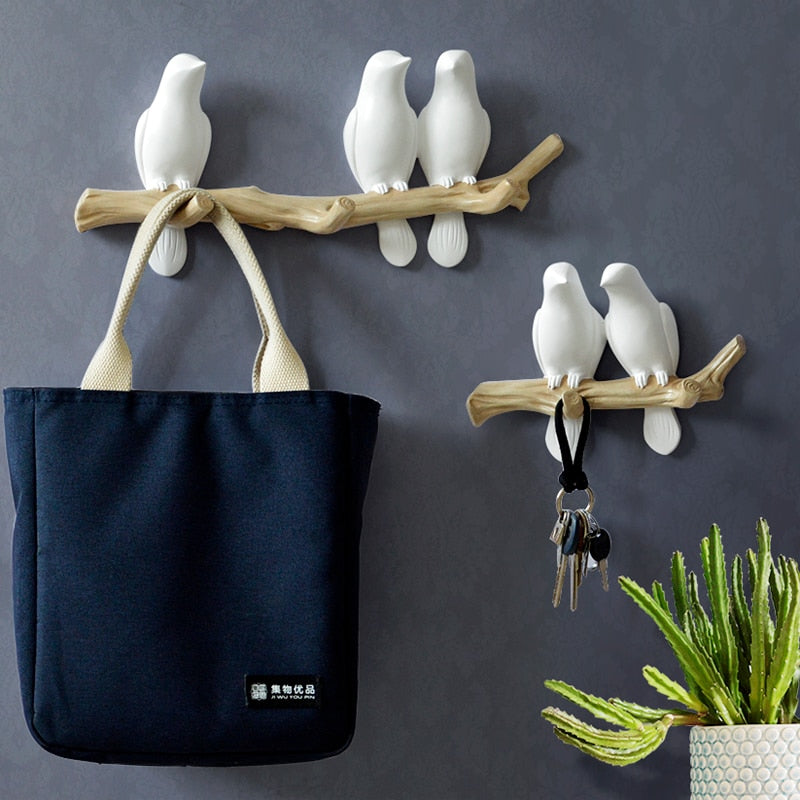 Mia – Wanddeko Vogel aus Resin für kreative Raumgestaltung