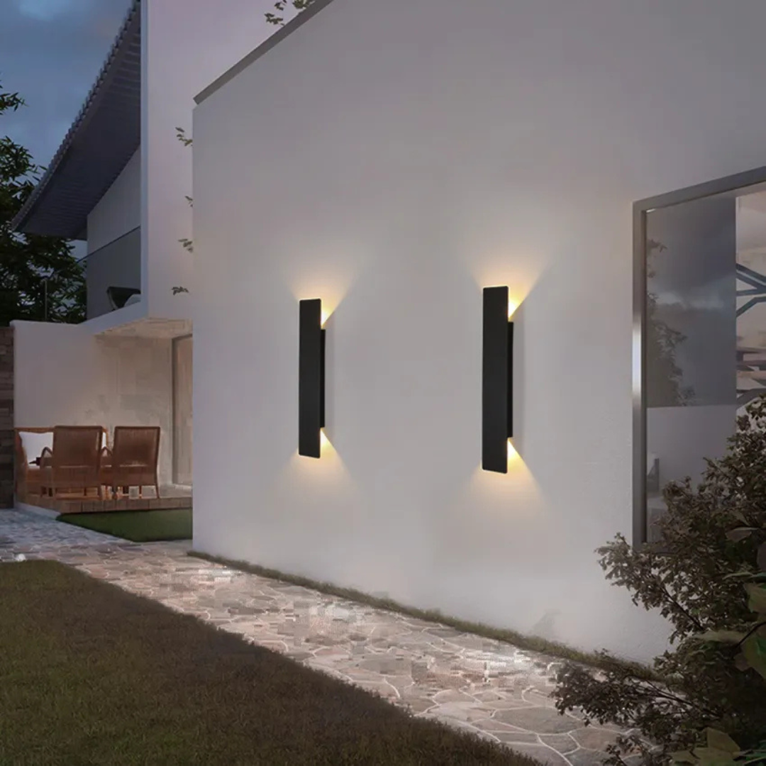Xyrov - Wetterresistente Aluminiumwandlampe